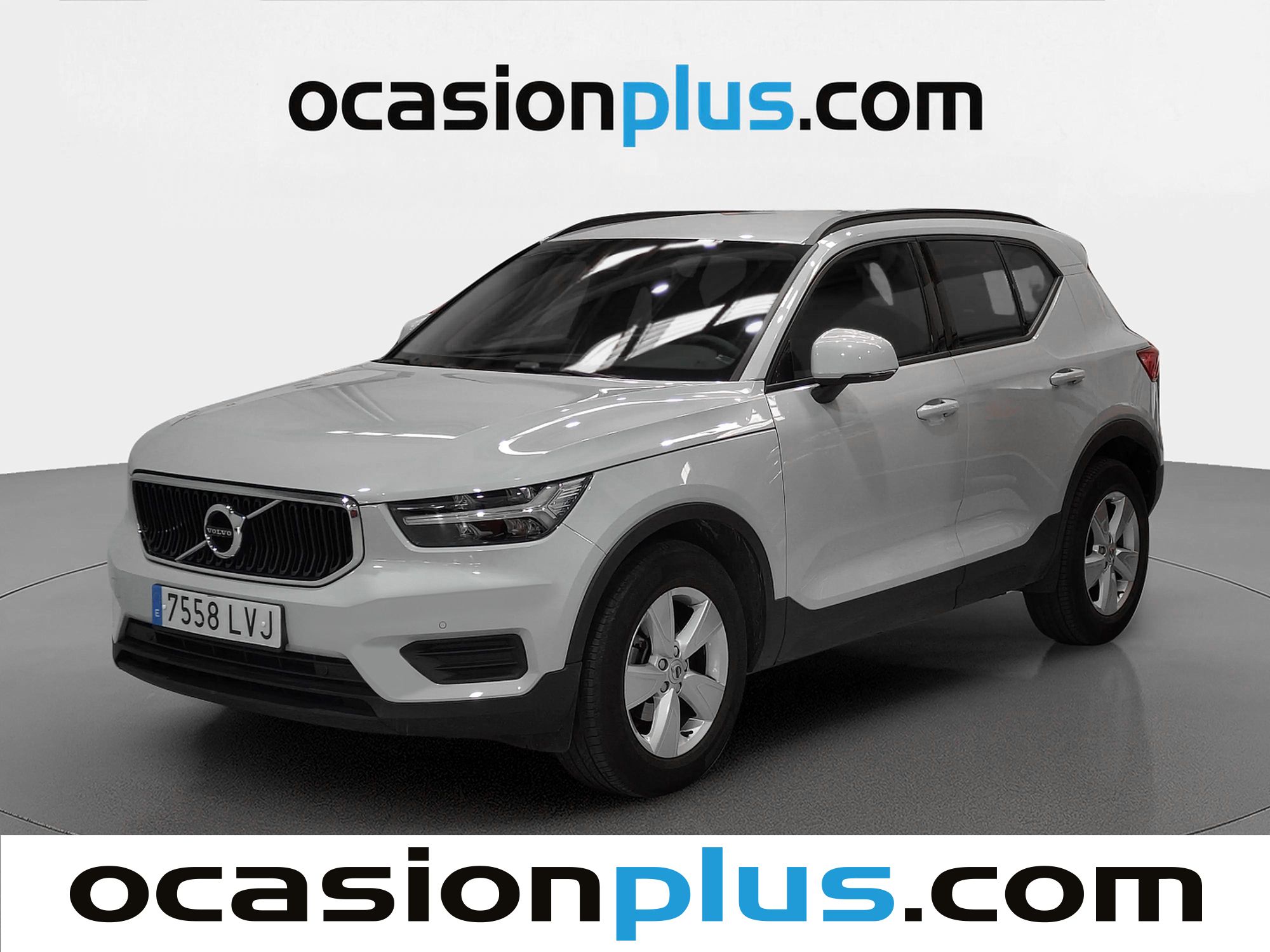volvo-xc40-t2-momentum-core-129-cv-m-core-129-cv-en-madrid-9404ae793c6dc816656883d683021a04