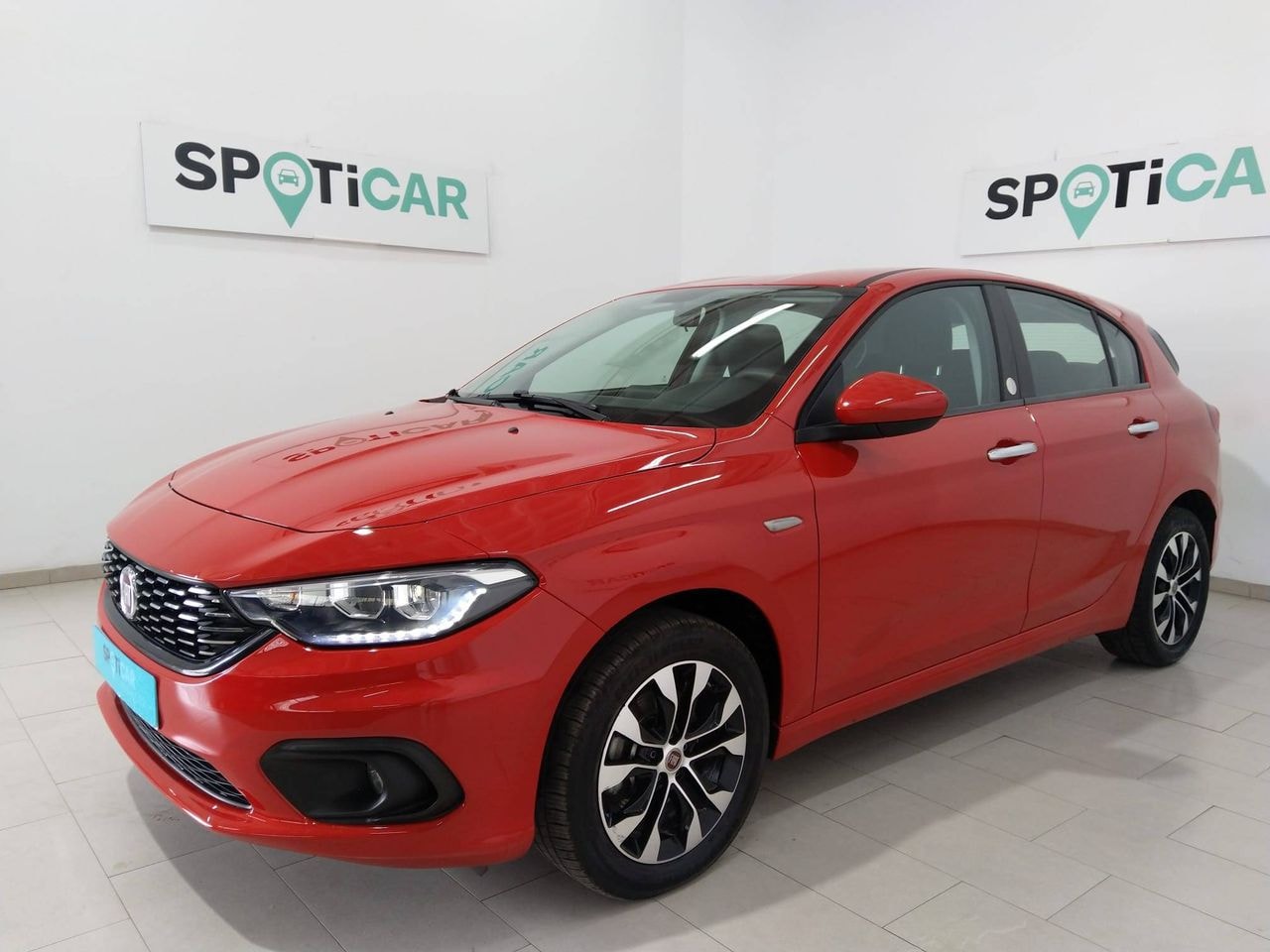 fiat-tipo-cross-5p-13-multijet-70kw-95cv-mirror-en-sevilla-52a8880106b9111de9a40fc277723ba1