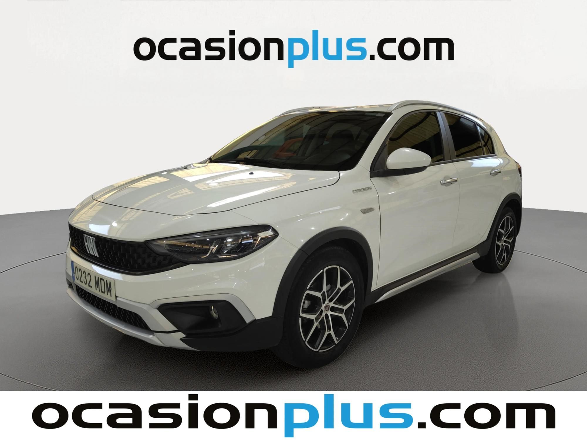 fiat-tipo-15-hybrid-cross-dct-130-cv-en-madrid-7b6ad7638716934ce37a906daf6ae594