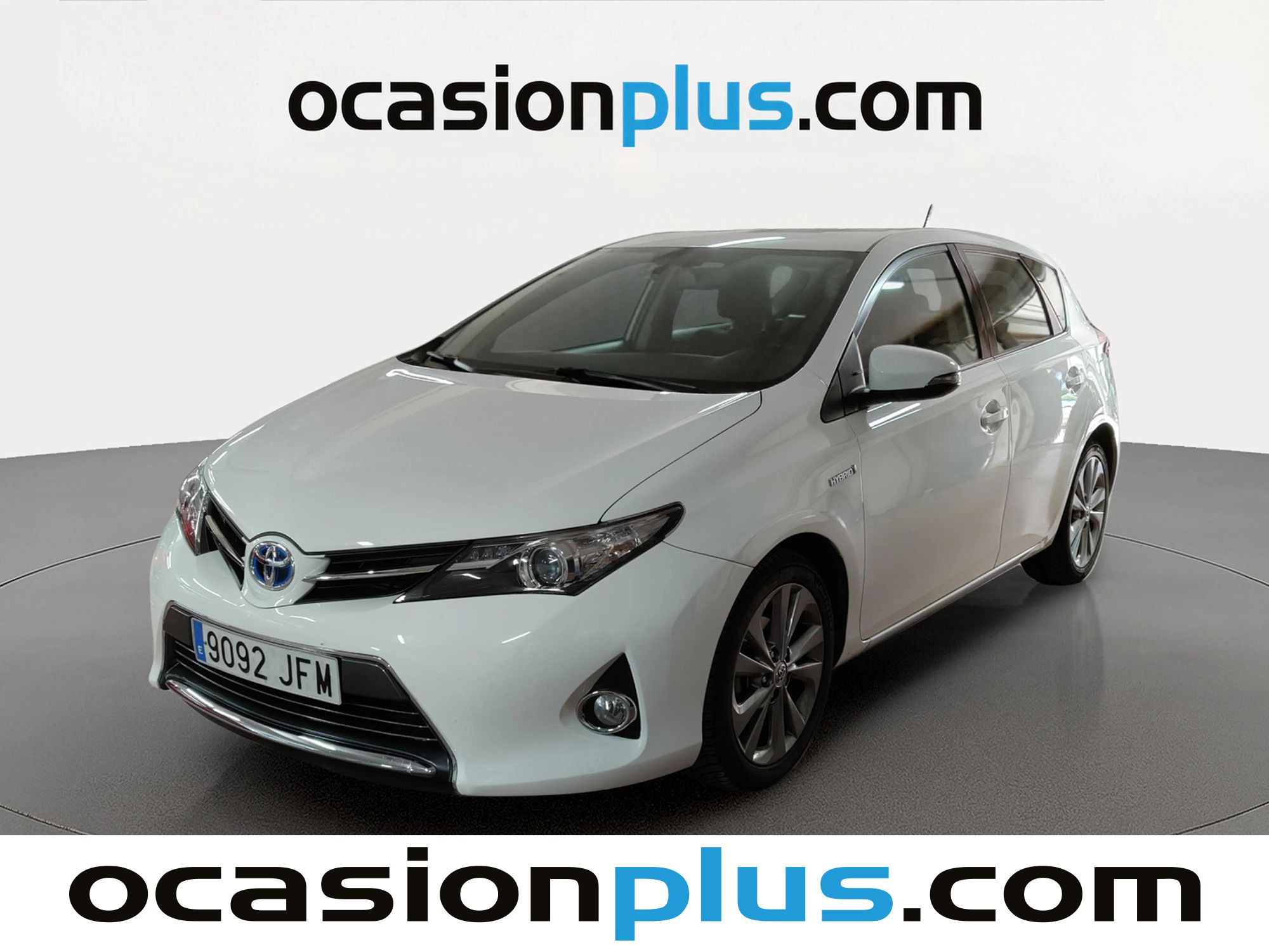 toyota-auris-hybrid-active-136-cv-en-madrid-69c93a688efa93e4603e459627be4aa0