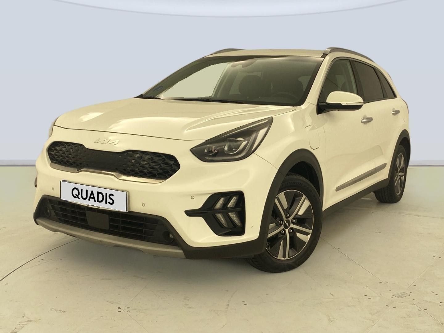 kia-niro-16-gdi-phev-104kw-141cv-emotion-en-barcelona-45fba574523e578ac46844098a35f5ce