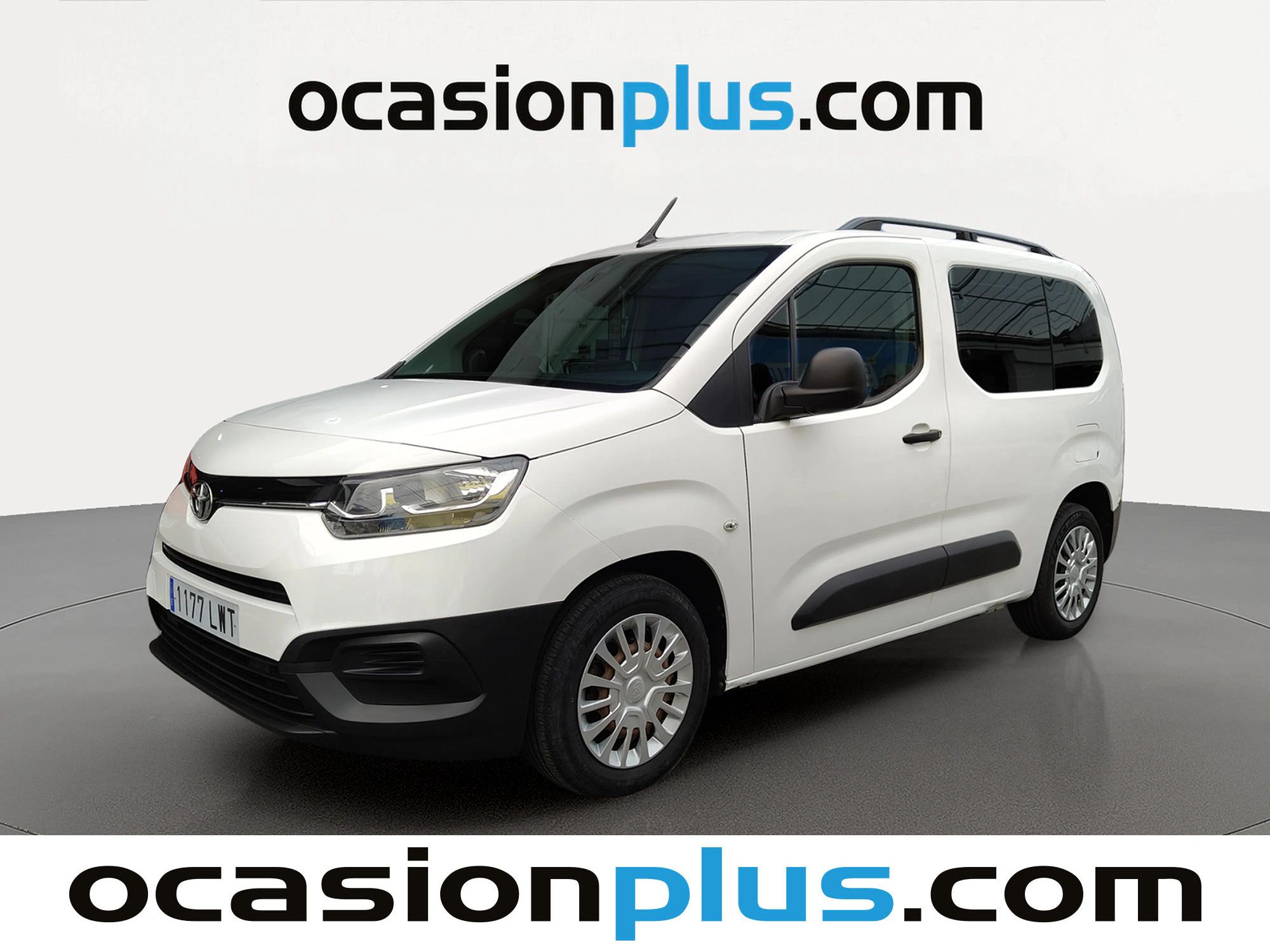 toyota-proace-city-verso-15d-family-active-l1-131-cv-en-madrid-70000bc8deb7944a924999afd57a4c14