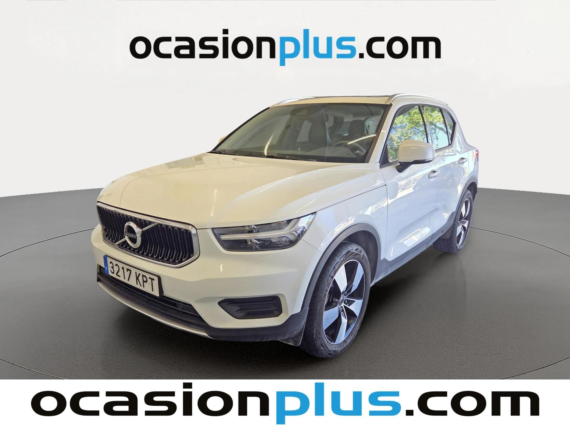 volvo-xc40-t3-momentum-156-cv-en-madrid-3c04c7f7fea3b304d626dbad040496d1