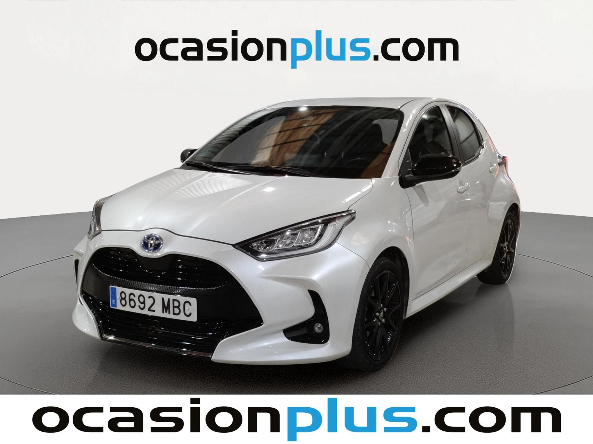 toyota-yaris-15-120h-style-plus-116-cv-en-madrid-8d676e97426d998a1573708f66fb57bc