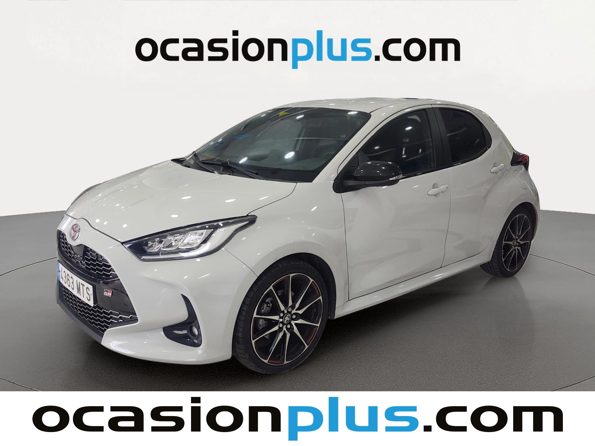 toyota-yaris-15-130h-gr-sport-130-cv-en-madrid-f49aa4403b08132af42c108df3da8097