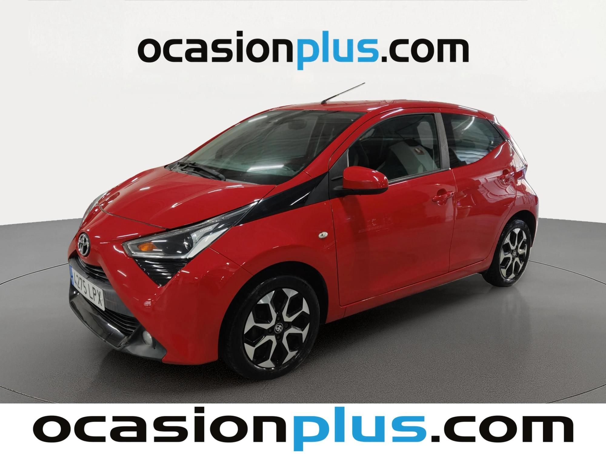 toyota-aygo-toyota-aygo-10-70-x-play-72-cv-en-madrid-7e37fe39c877778714e7d4e2c5af798f