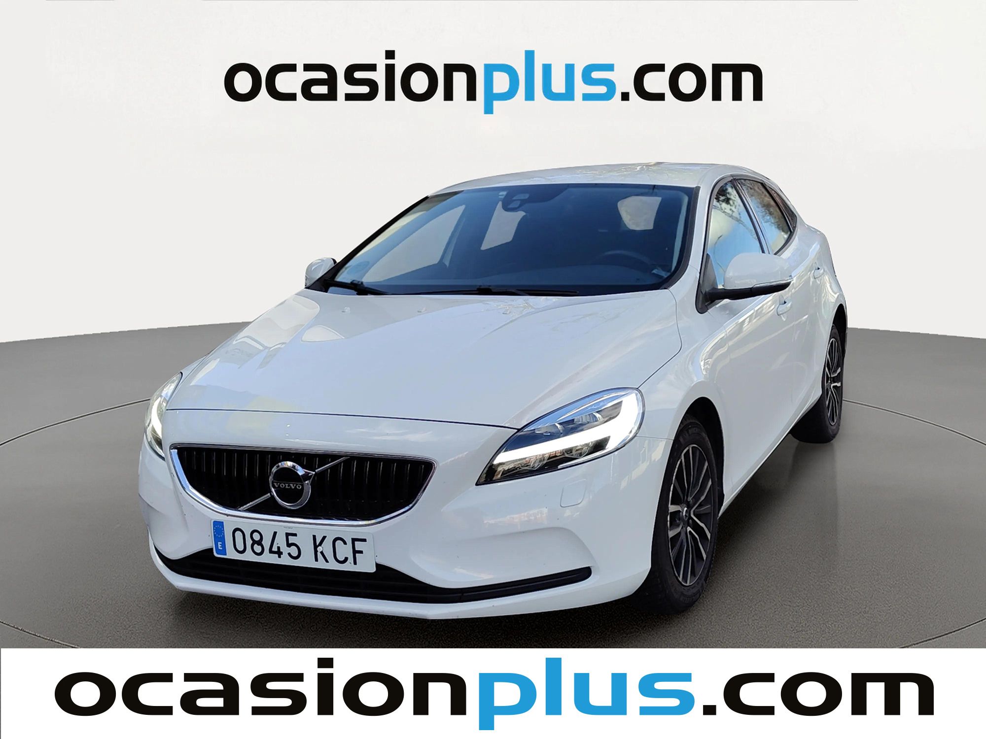 volvo-v40-t3-momentum-152-cv-en-madrid-9c10ae01262394843e687dd5580611f1