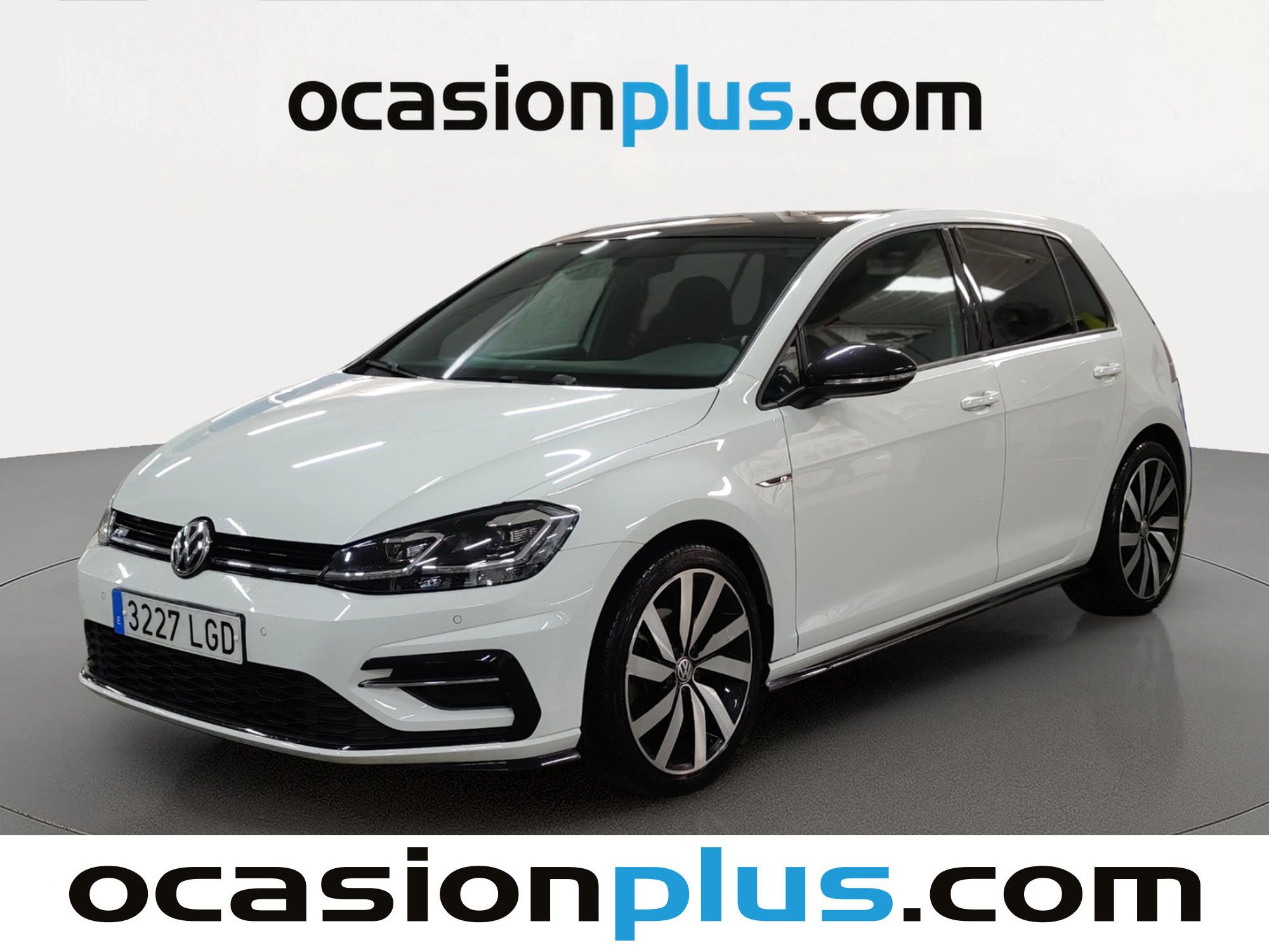 volkswagen-golf-sport-r-line-20-tdi-150-cv-en-madrid-52559314d75c040c0a0c5ca024c1398c