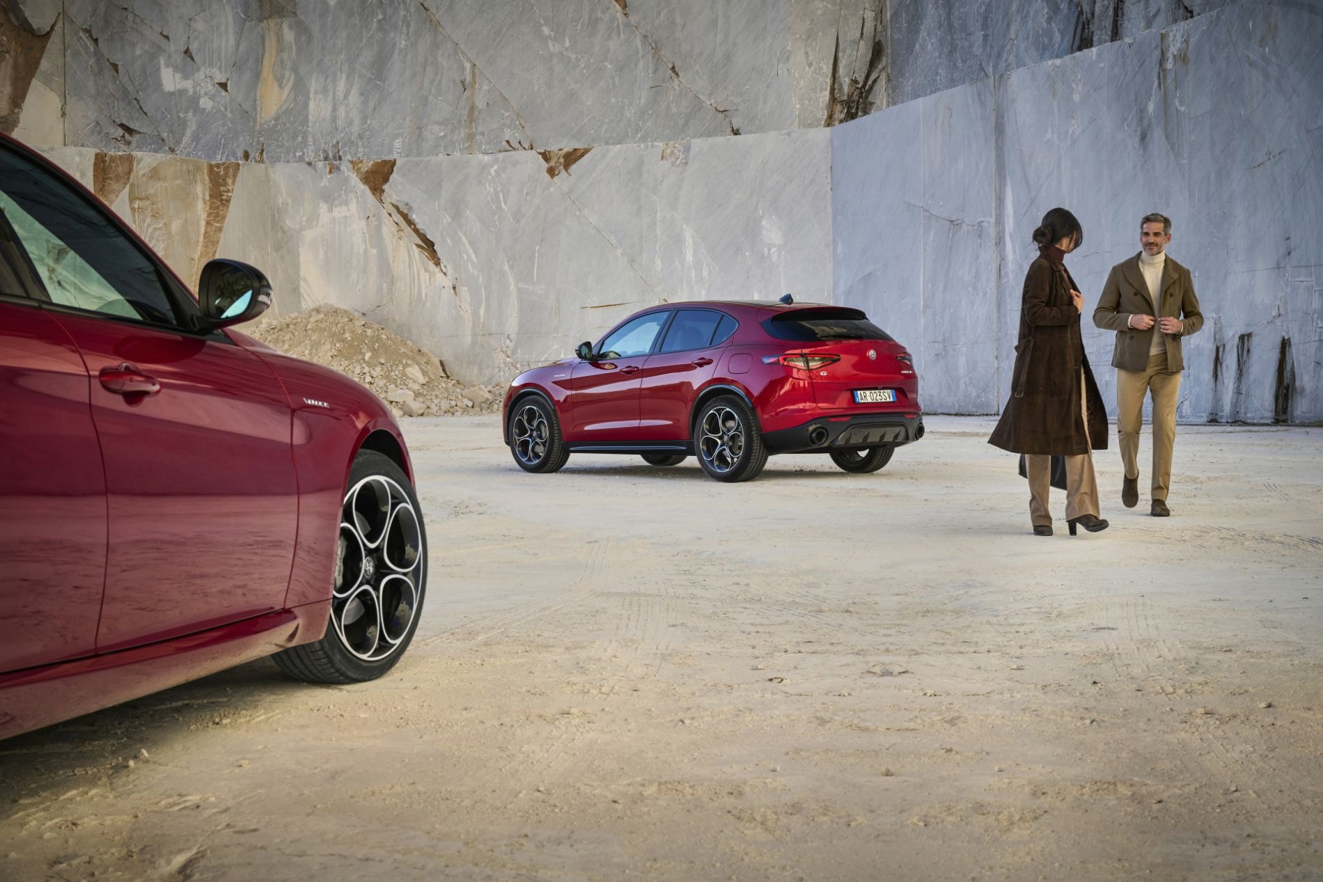 El cuadro de instrumentos con gráficos avanzados ofrece información clara al conductor.