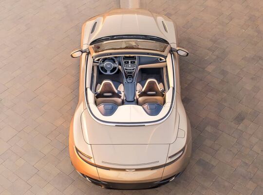 Aston Martin DB11 Volante Aston Martin DB11 Volante