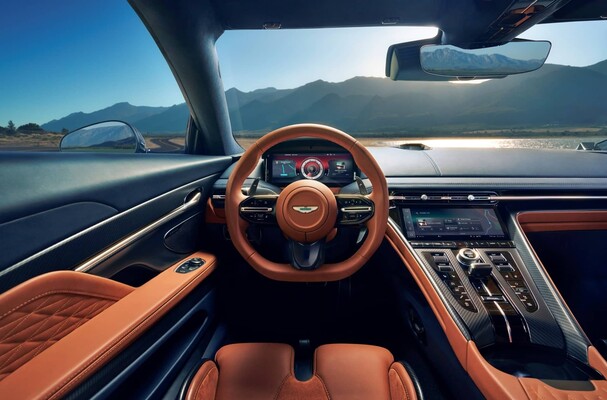 Aston Martin DB12 Aston Martin DB12