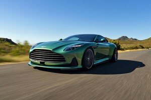 Aston Martin DB12 Aston Martin DB12