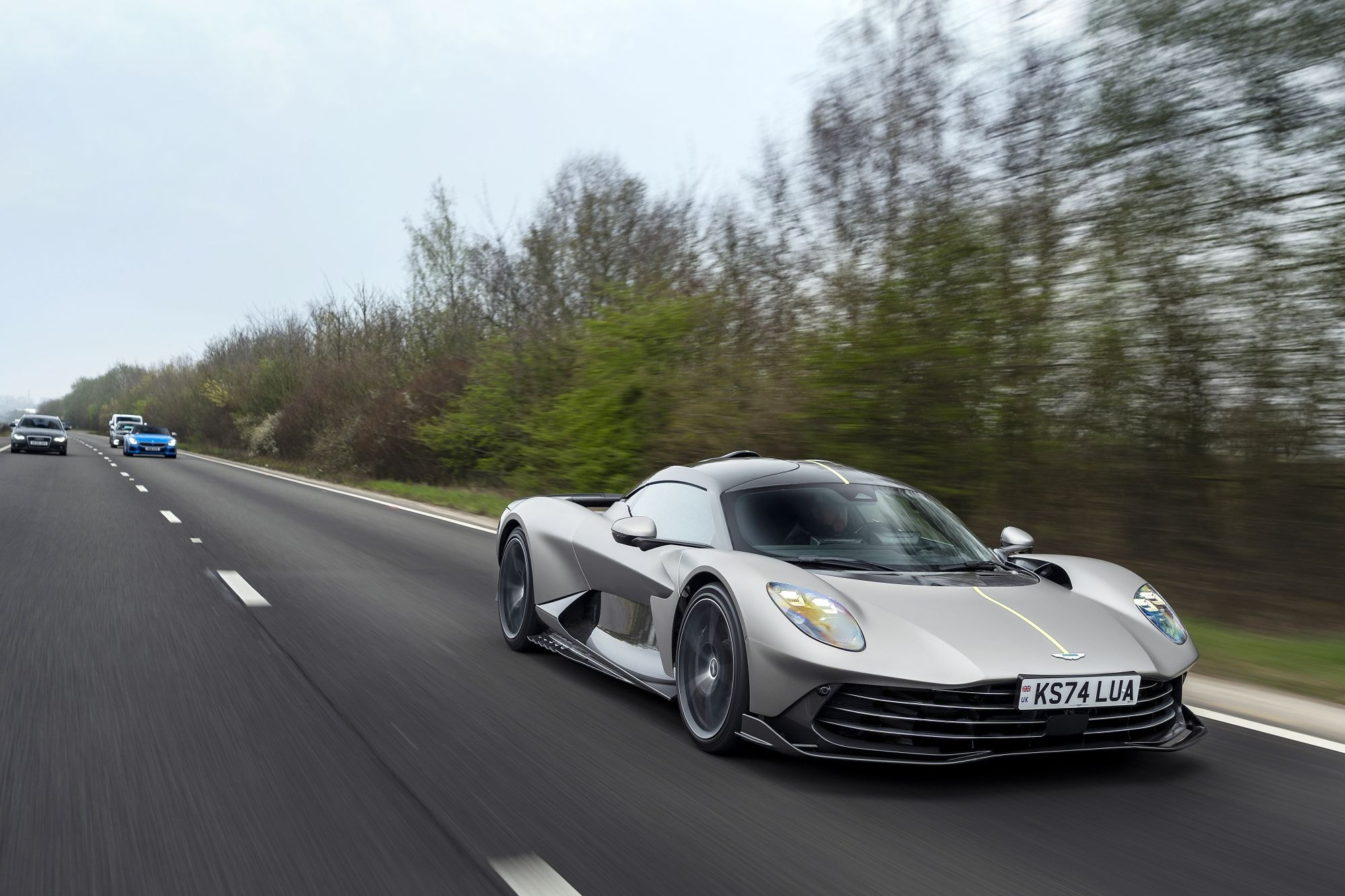 Aston Martin Valhalla híbrido