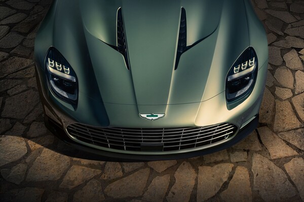 Aston Martin Vanquish Volante Aston Martin Vanquish Volante