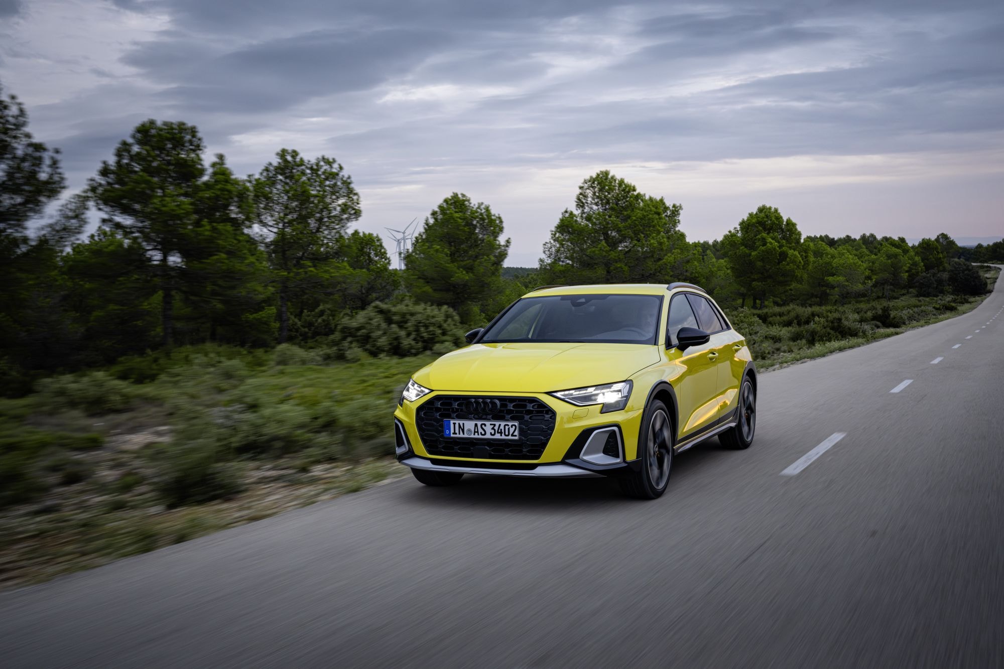 Detalle del difusor trasero del Audi A3 Allstreet, acentúa su carácter dinámico.