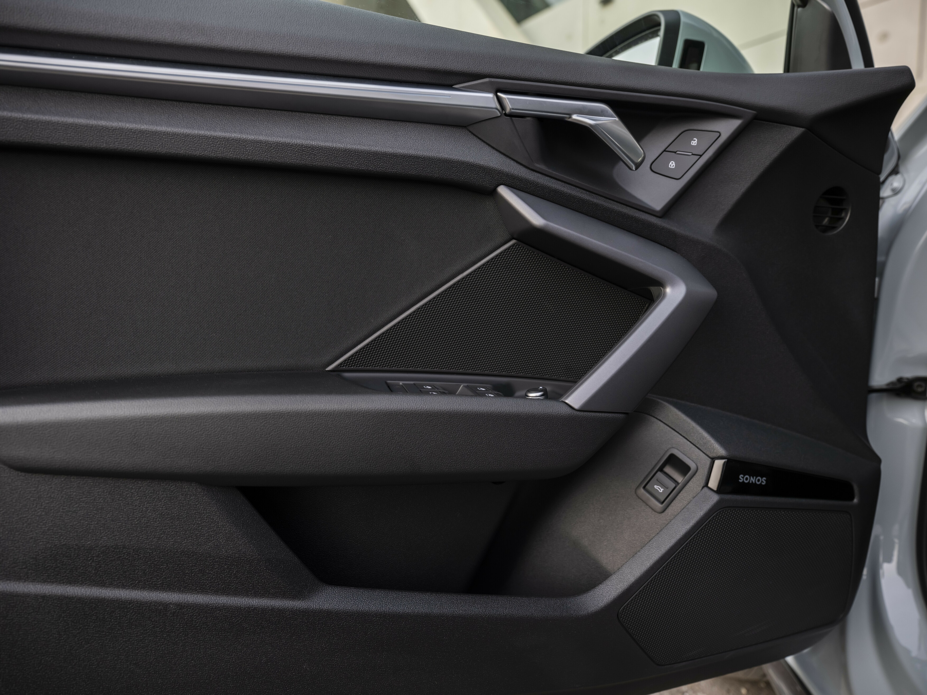 Asientos del Audi A3 Híbrido, diseño ergonómico y acogedor.