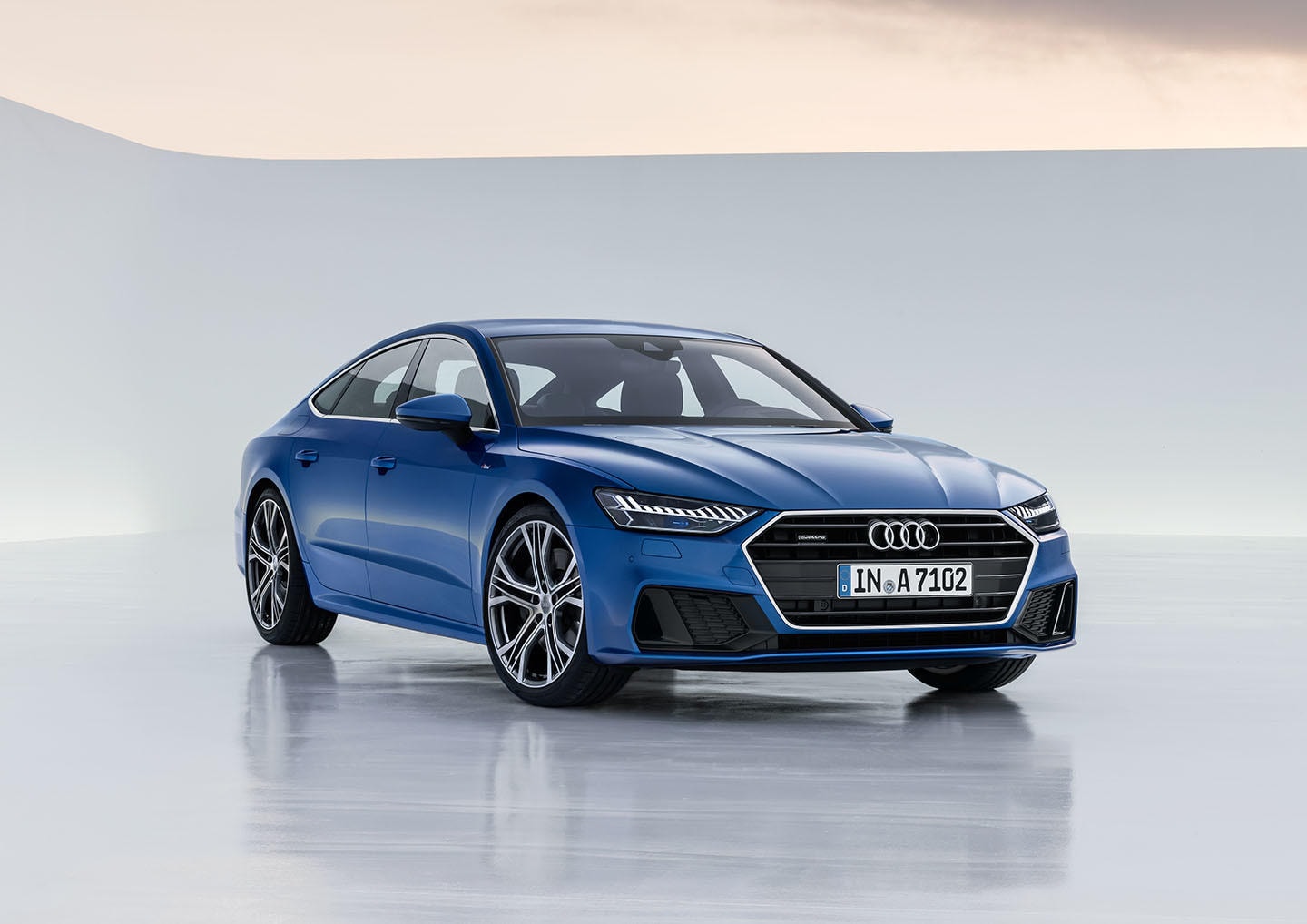 Toma superior trasera del Audi A7 Sportback, diseño y deportividad combinados.