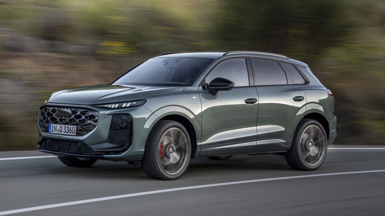 Perspectiva lateral del Audi Q3, una muestra de su robustez y elegancia.