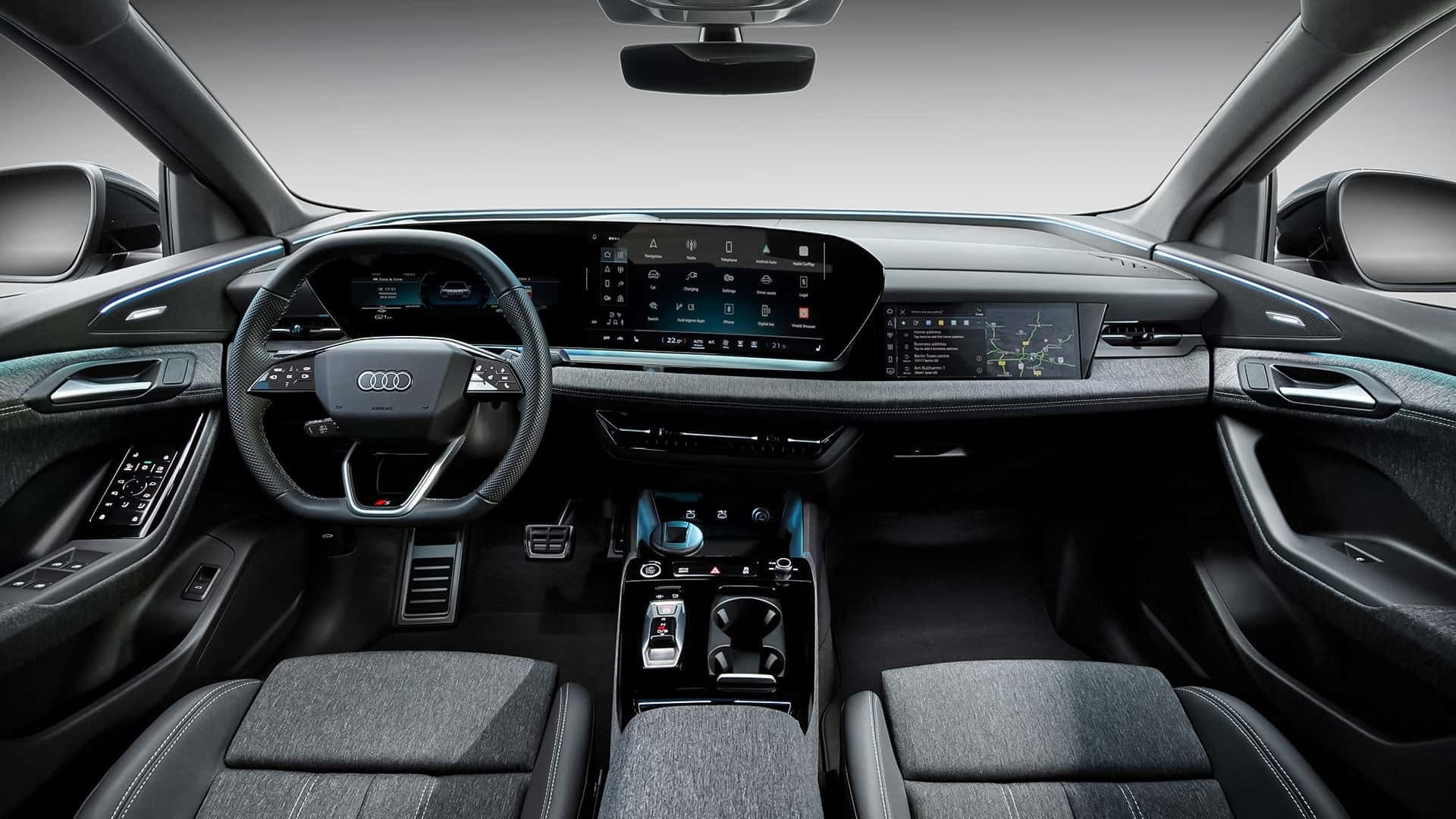 Perspectiva trasera del Audi Q6 Sportback, mostrando sus elegantes líneas.