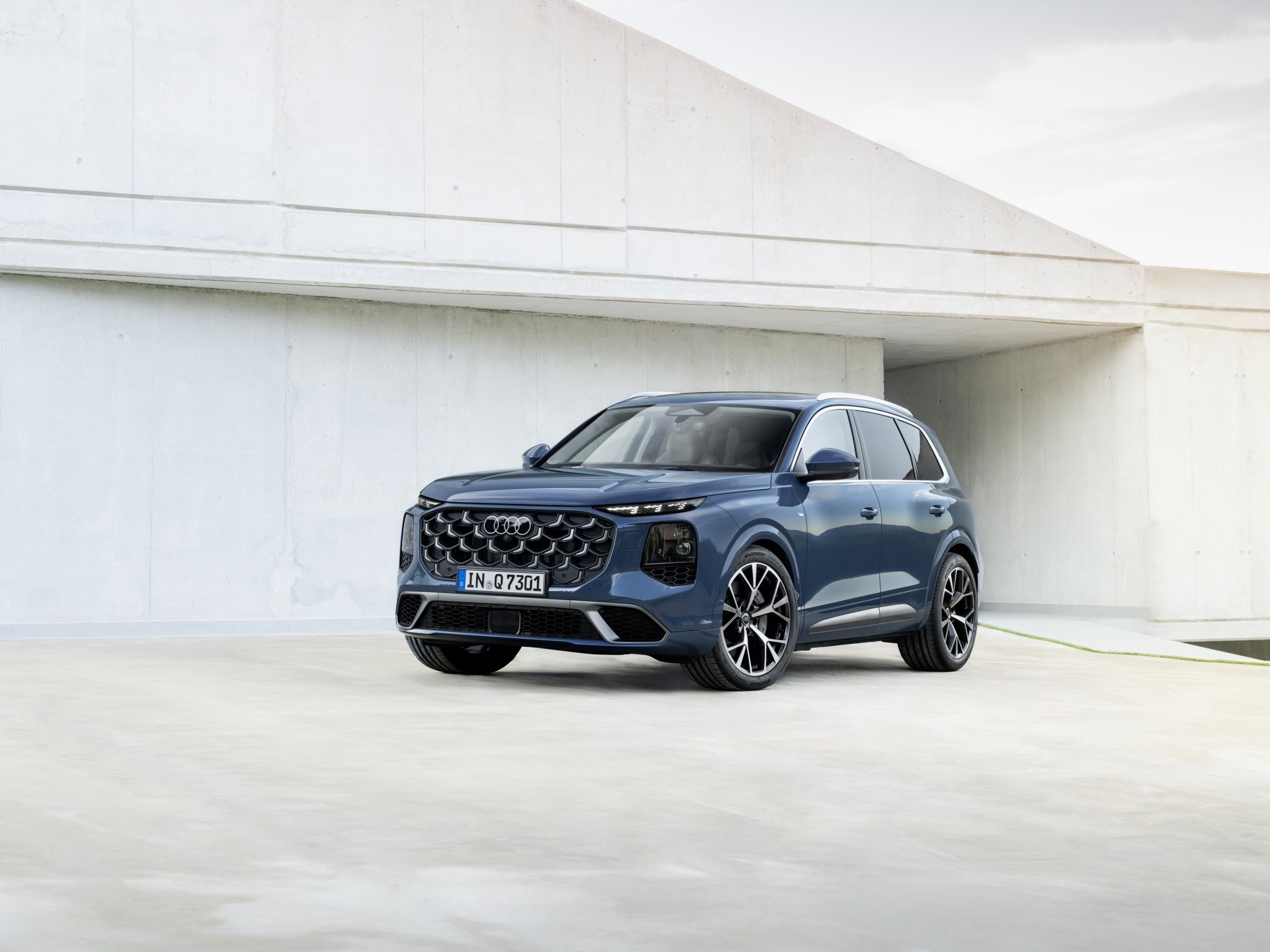 Audi Q7 TFSIe híbrido