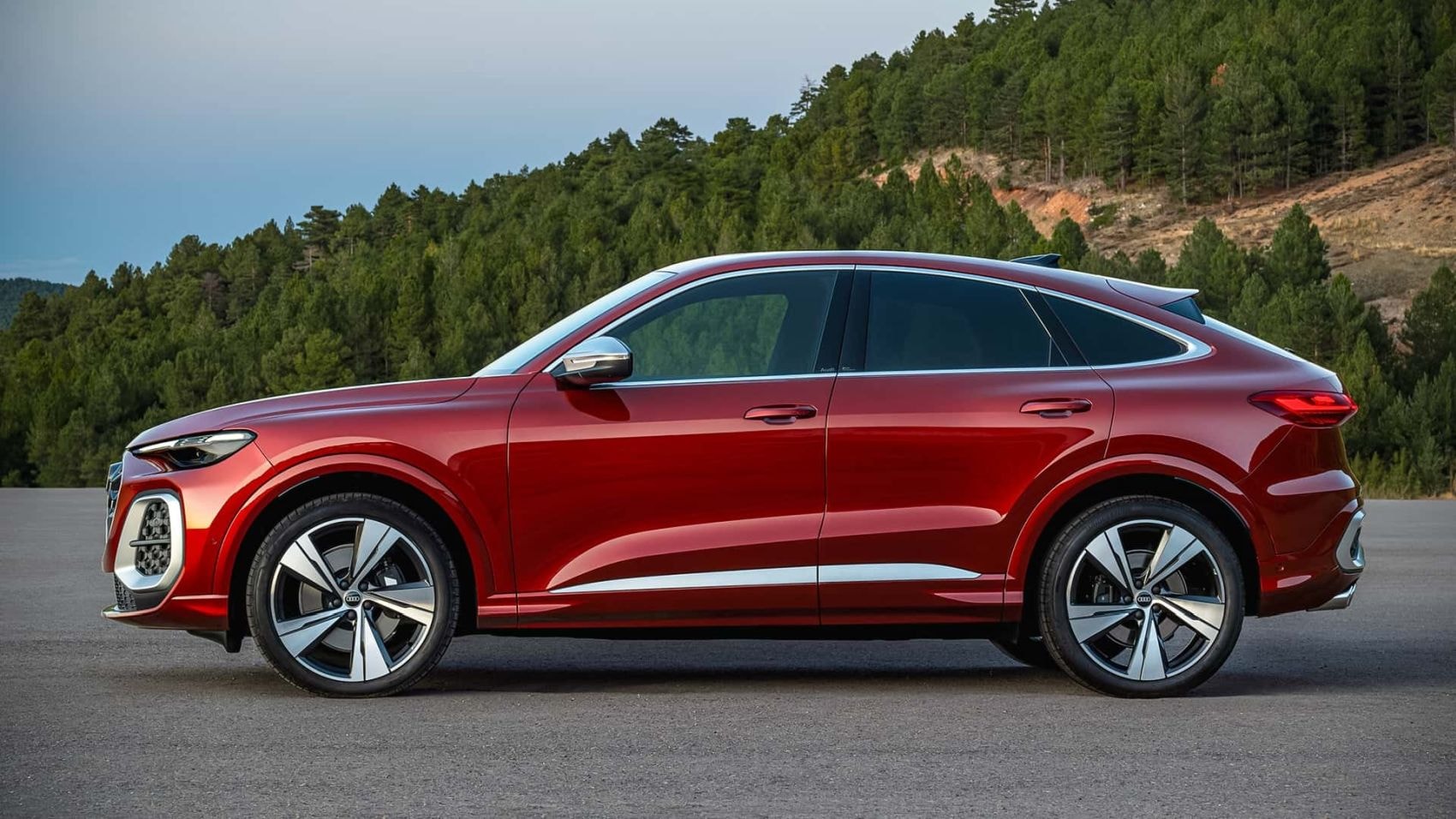 Interiores modernos y cómodos con acabados de alta calidad.