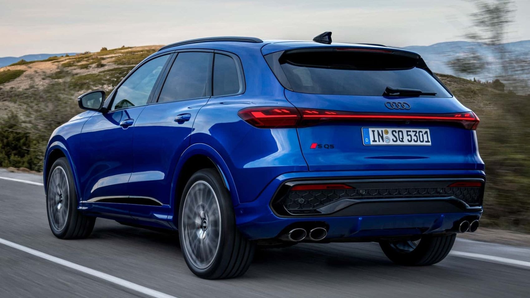 Maletero del Audi SQ5, amplio y práctico para viajes y actividades.