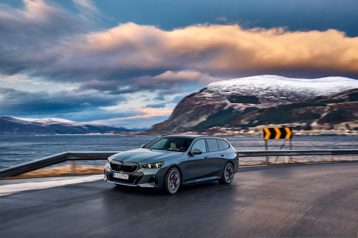 BMW i5 Touring BMW i5 Touring