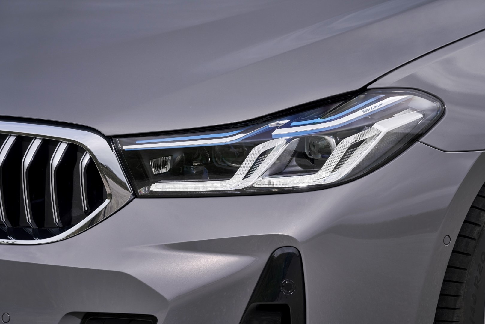 Detalle de los avanzados faros LED del BMW Serie 6 GT.