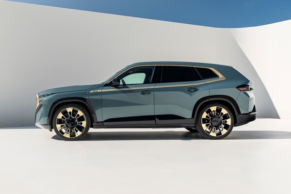 BMW XM revela una silueta lateral que combina lujo y deportividad. BMW XM revela una silueta lateral que combina lujo y deportividad.