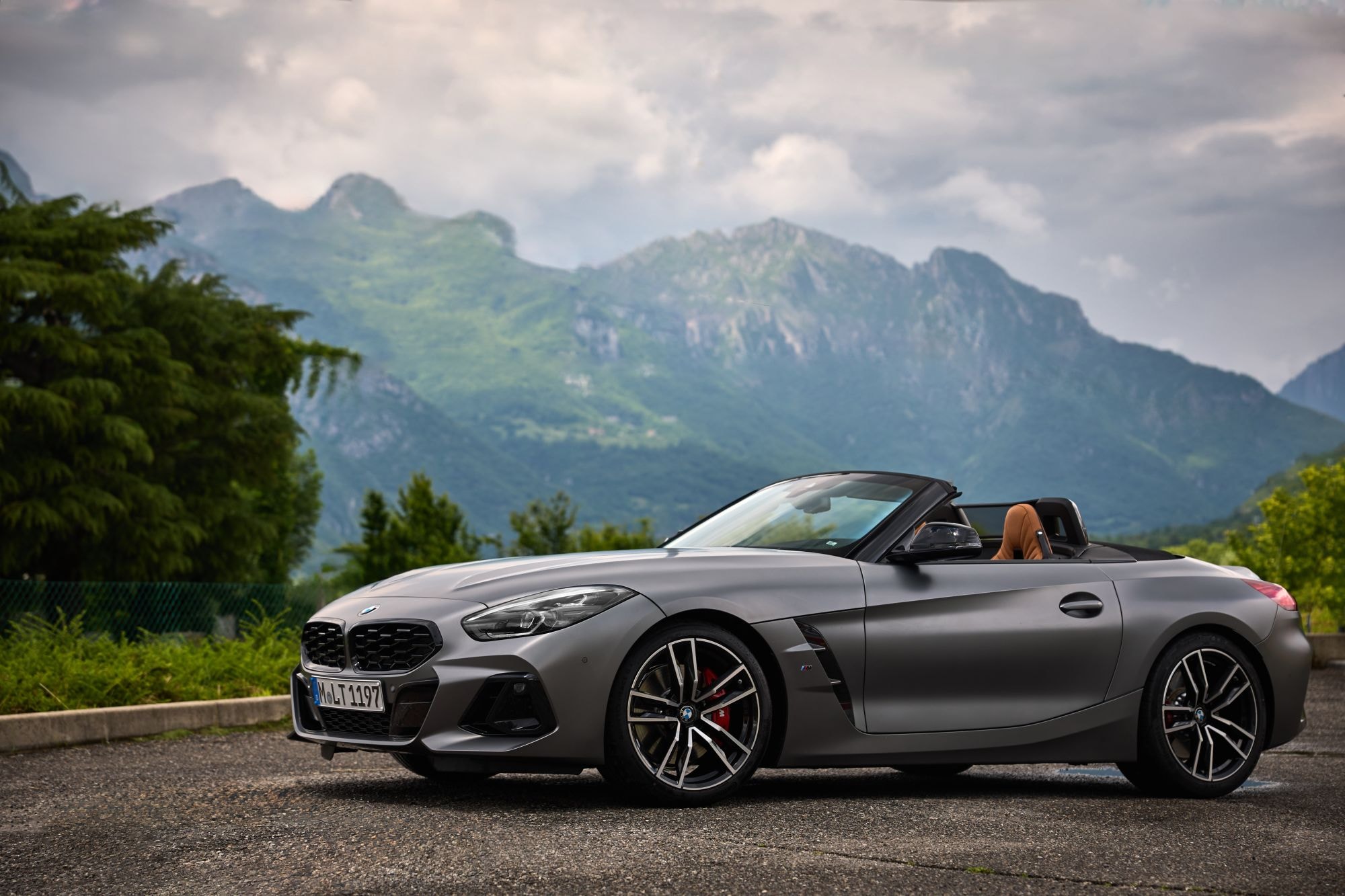 El BMW Z4 reproduce elegancia y potencia en cada curva.