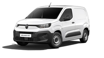 Vista angular delantera del Citroen Berlingo Furgon, mostrando su diseño funcional. Vista angular delantera del Citroen Berlingo Furgon, mostrando su diseño funcional.