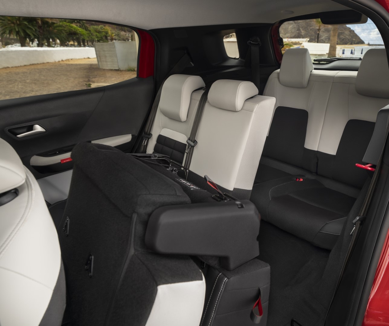 Configuración versátil de asientos traseros con sujeciones Isofix.