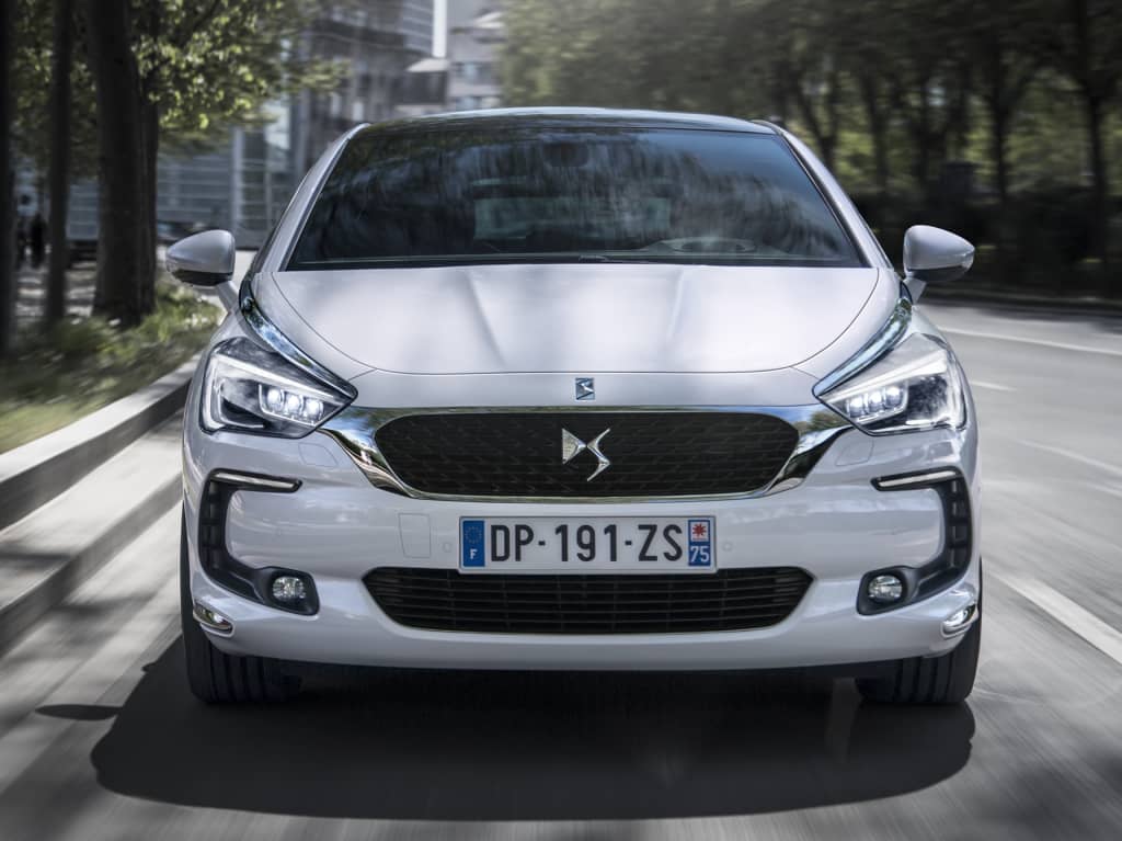 DS 5 Hybrid4