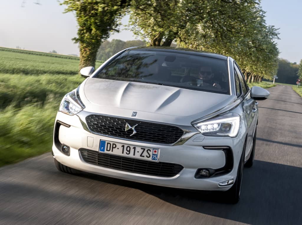 DS 5 Hybrid4