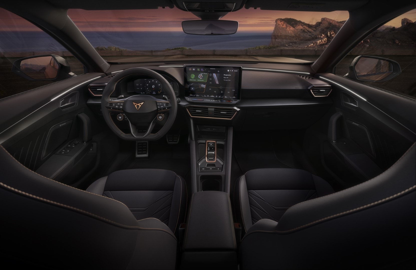 Asientos deportivos del Formentor, diseñados para ofrecer máxima comodidad.