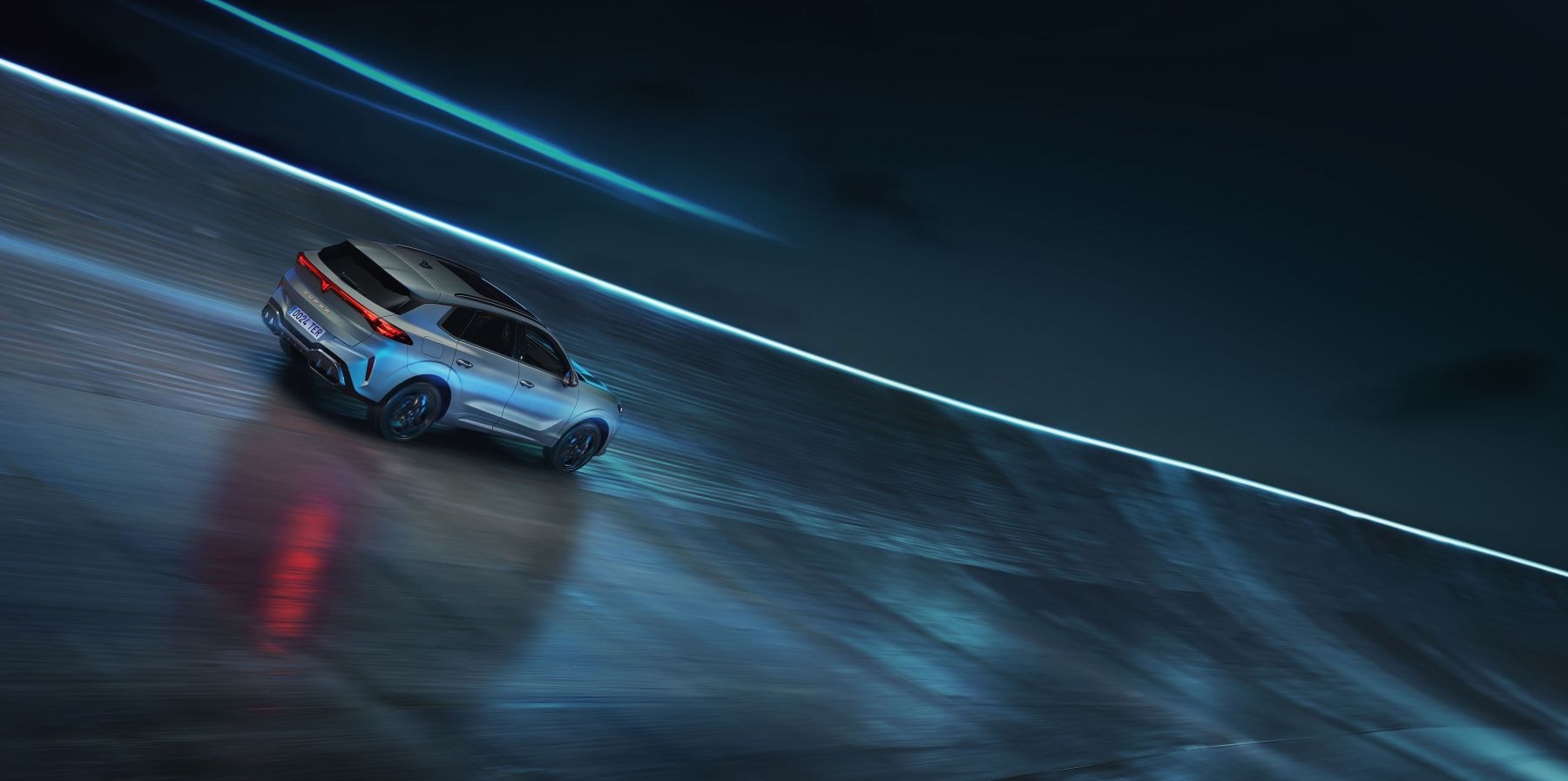 Perspectiva frontal del Cupra Terramar, resaltando su carácter agresivo.