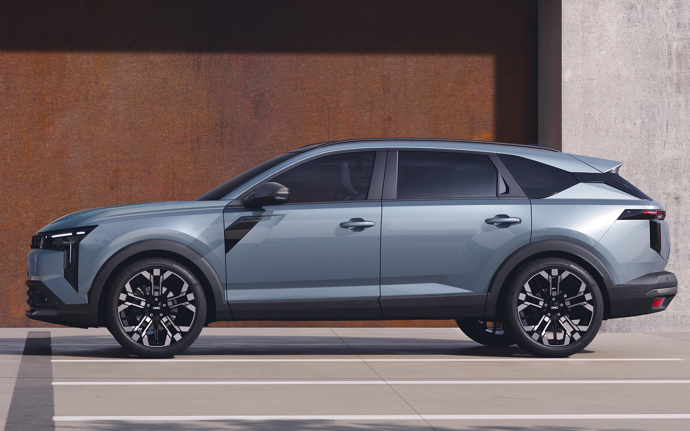 Dacia Striker híbrido