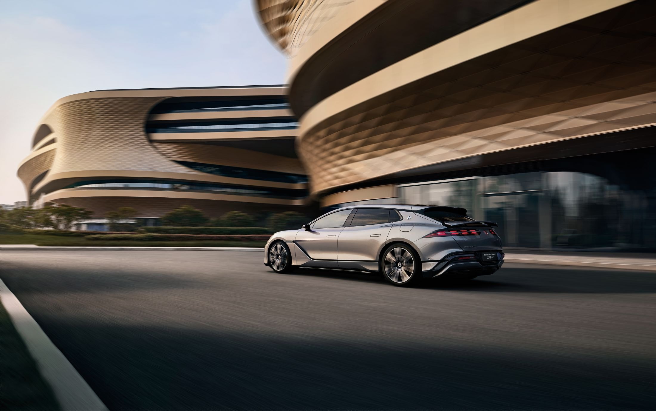 Denza Z9GT eléctrico