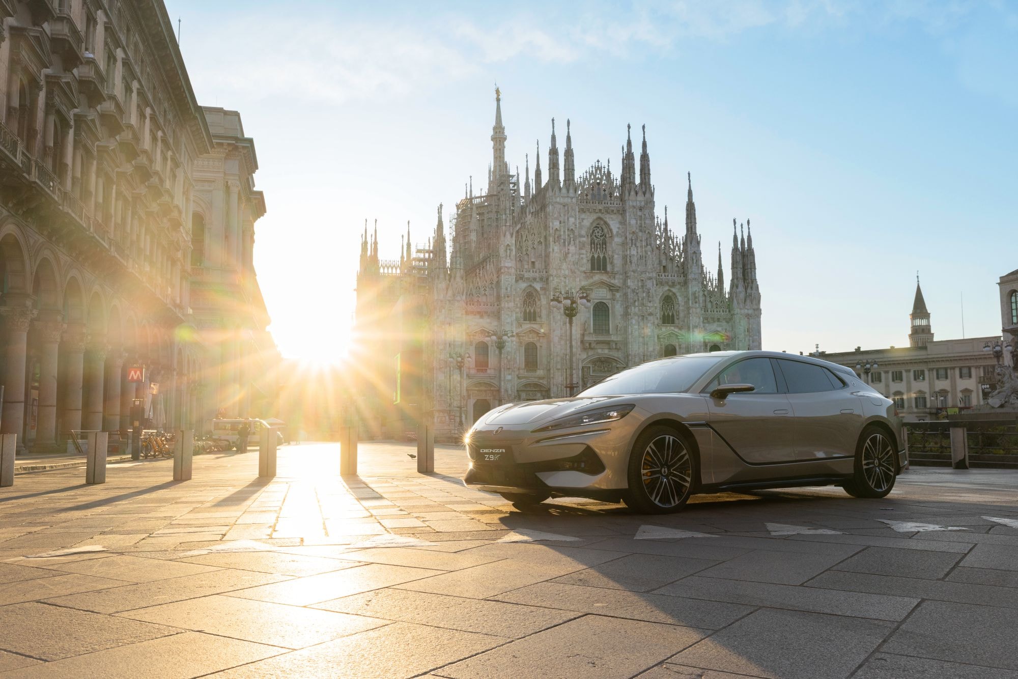 Denza Z9GT