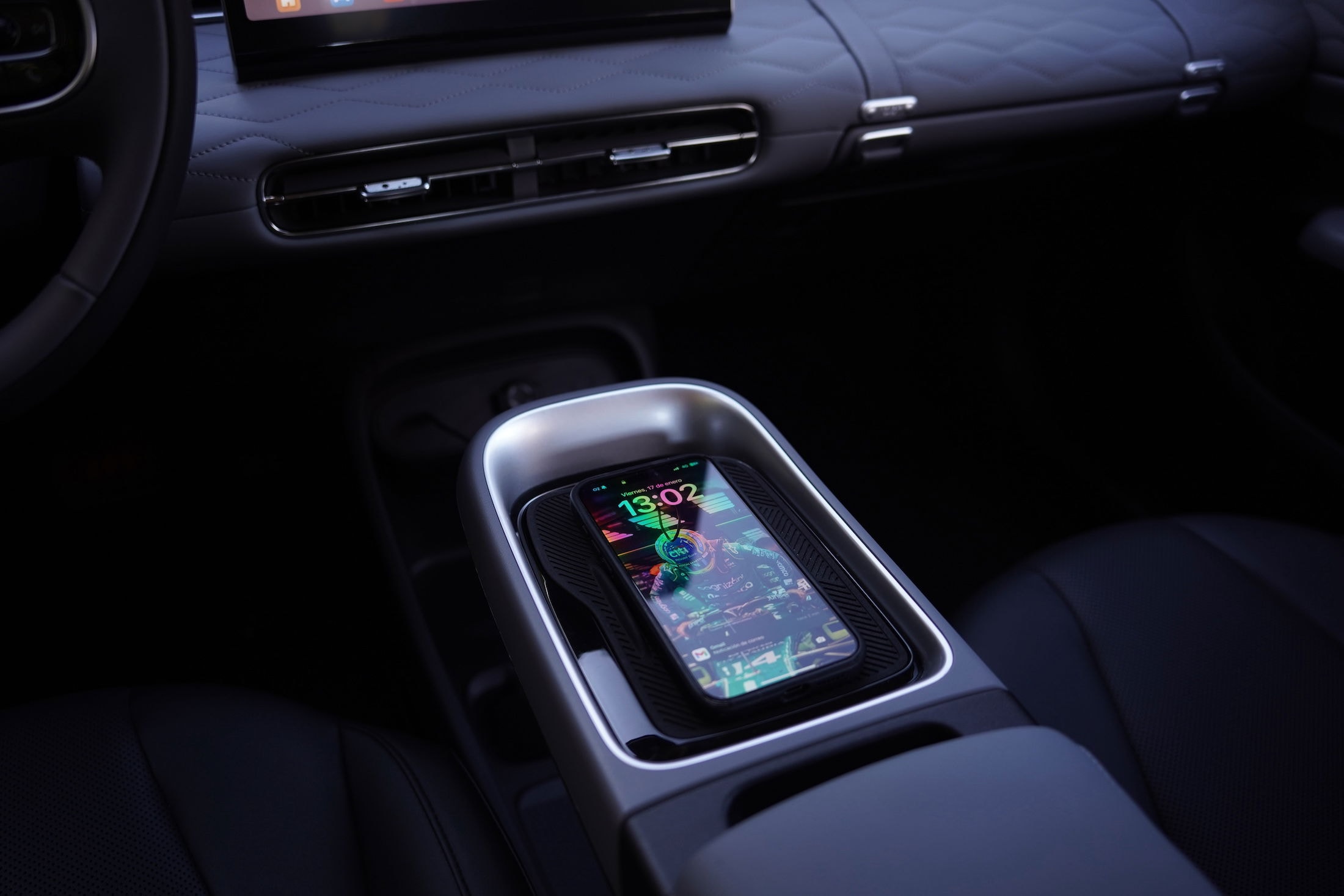 Asientos traseros del Dongfeng Box, comodidad y espacio.