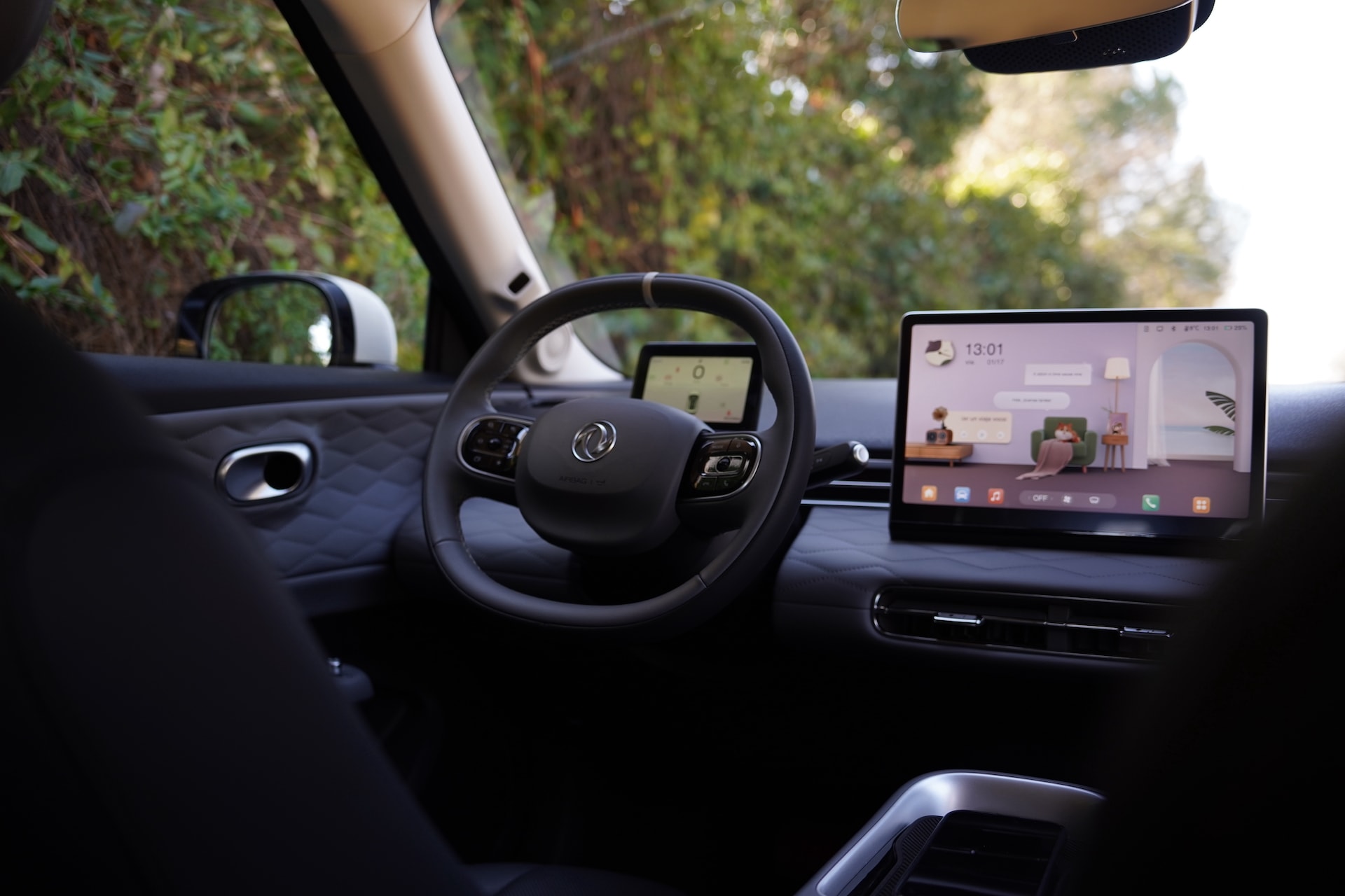 Detalle de la manija de la puerta del Dongfeng Box, diseño práctico.