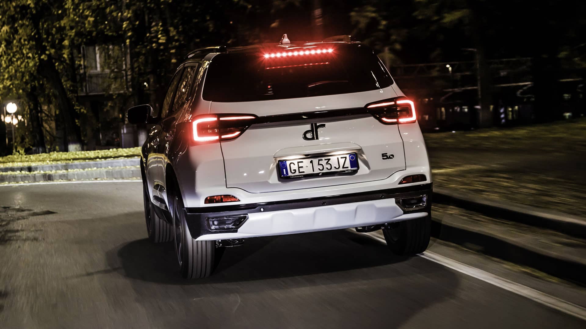 Imagen de la parte trasera del DR 5.0 destacando su iluminación LED.