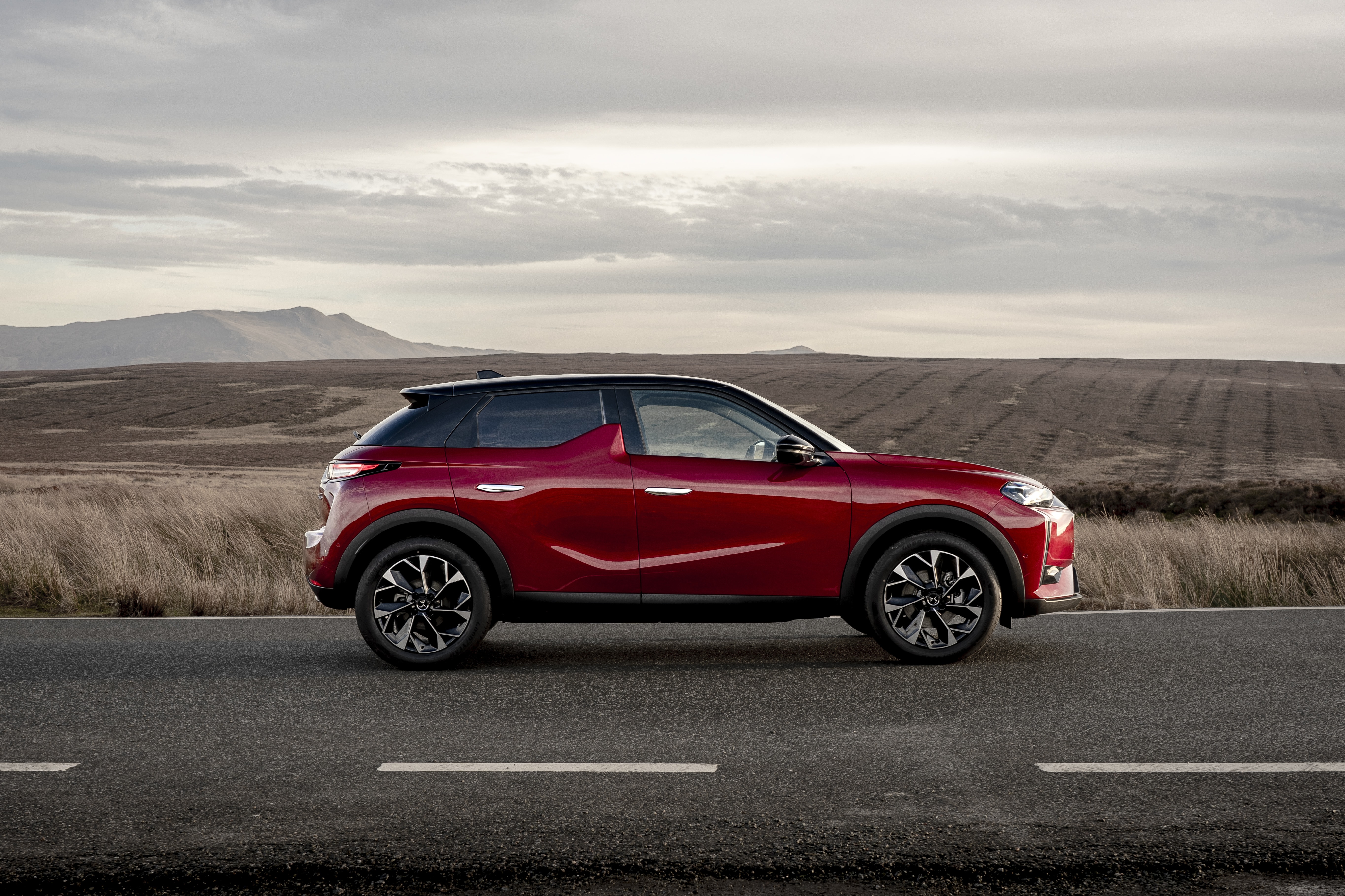 Maletero del DS3 E-Tense, práctico y amplio para viajes.