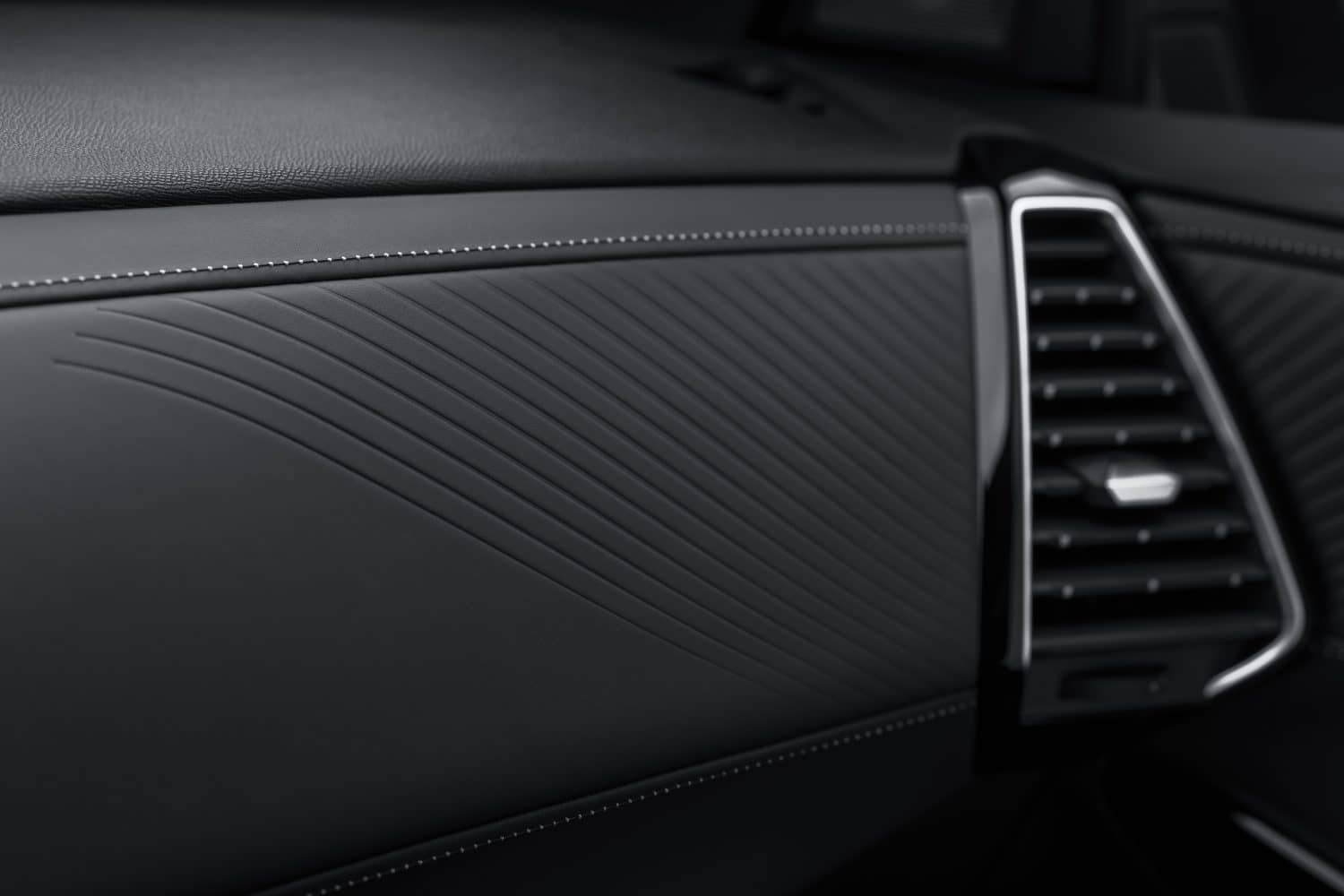 Detalle fino del revestimiento que muestra la atención al detalle de DS