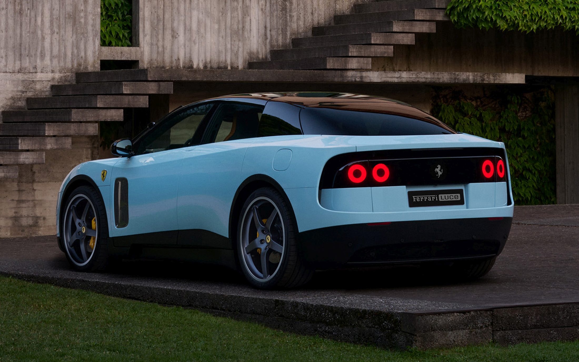 Ferrari Luce