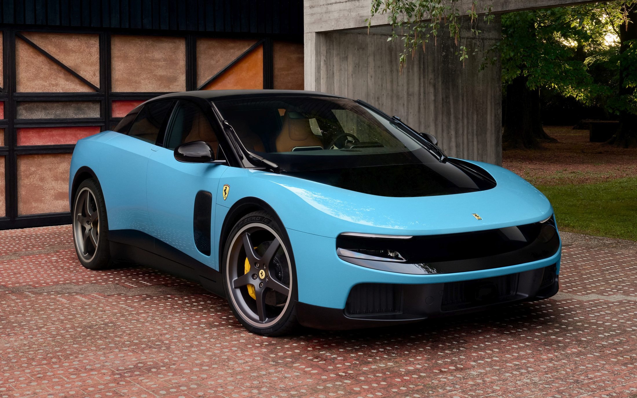 Ferrari Luce
