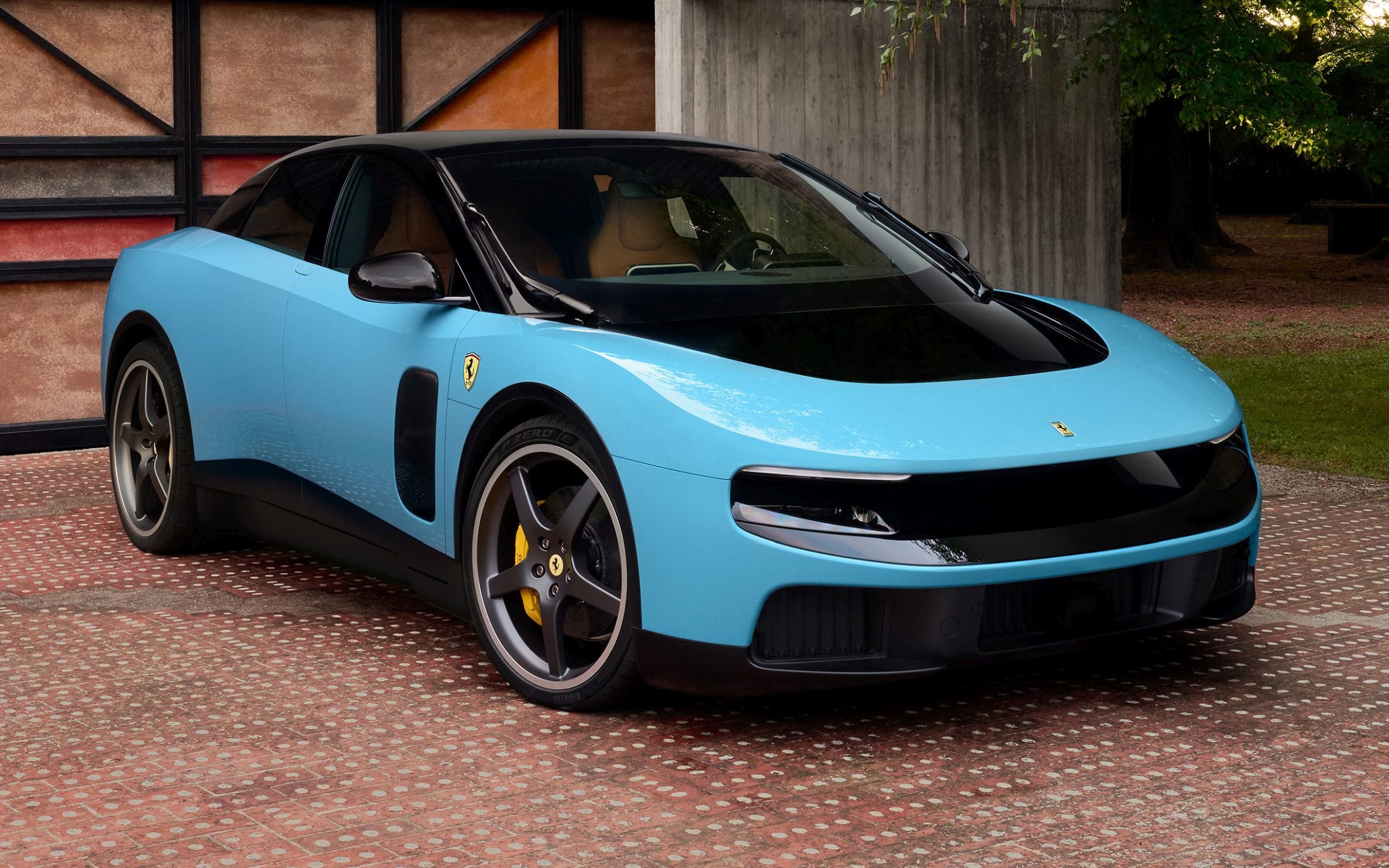 Ferrari Luce