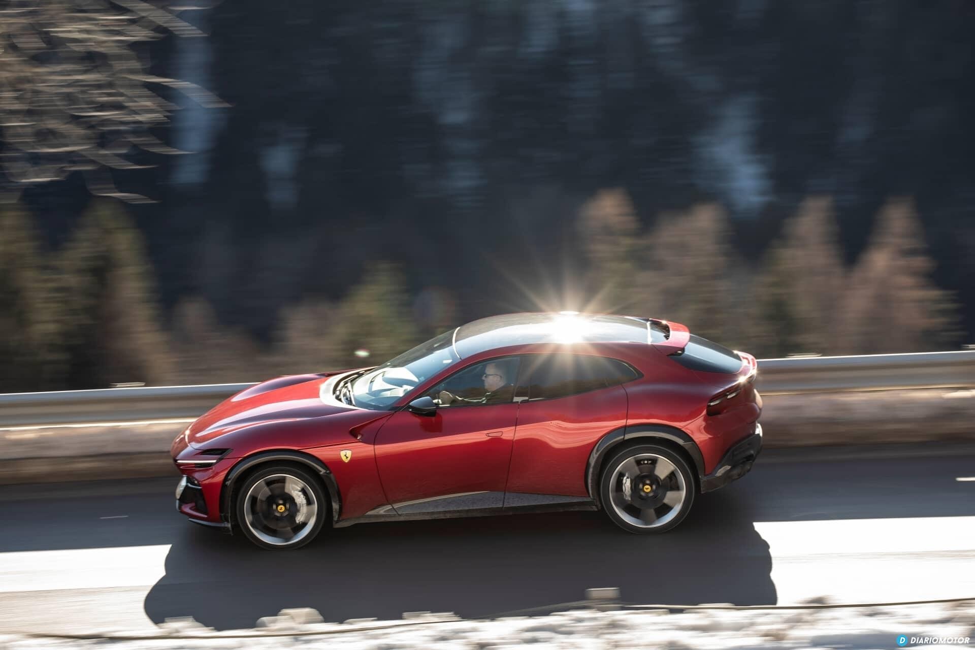 Imagen dinámica del Purosangue mostrando su línea lateral