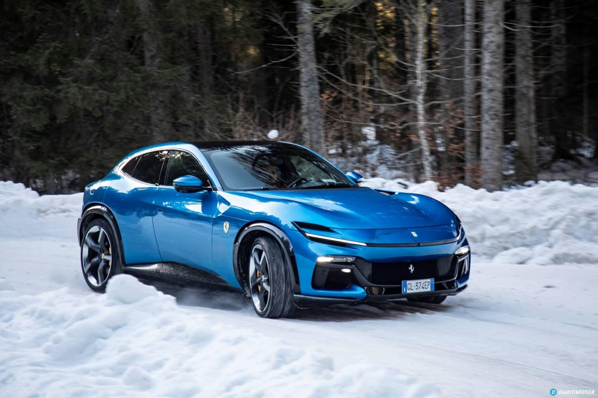 El diseño lateral del Ferrari Purosangue, resaltando sus proporciones atléticas.