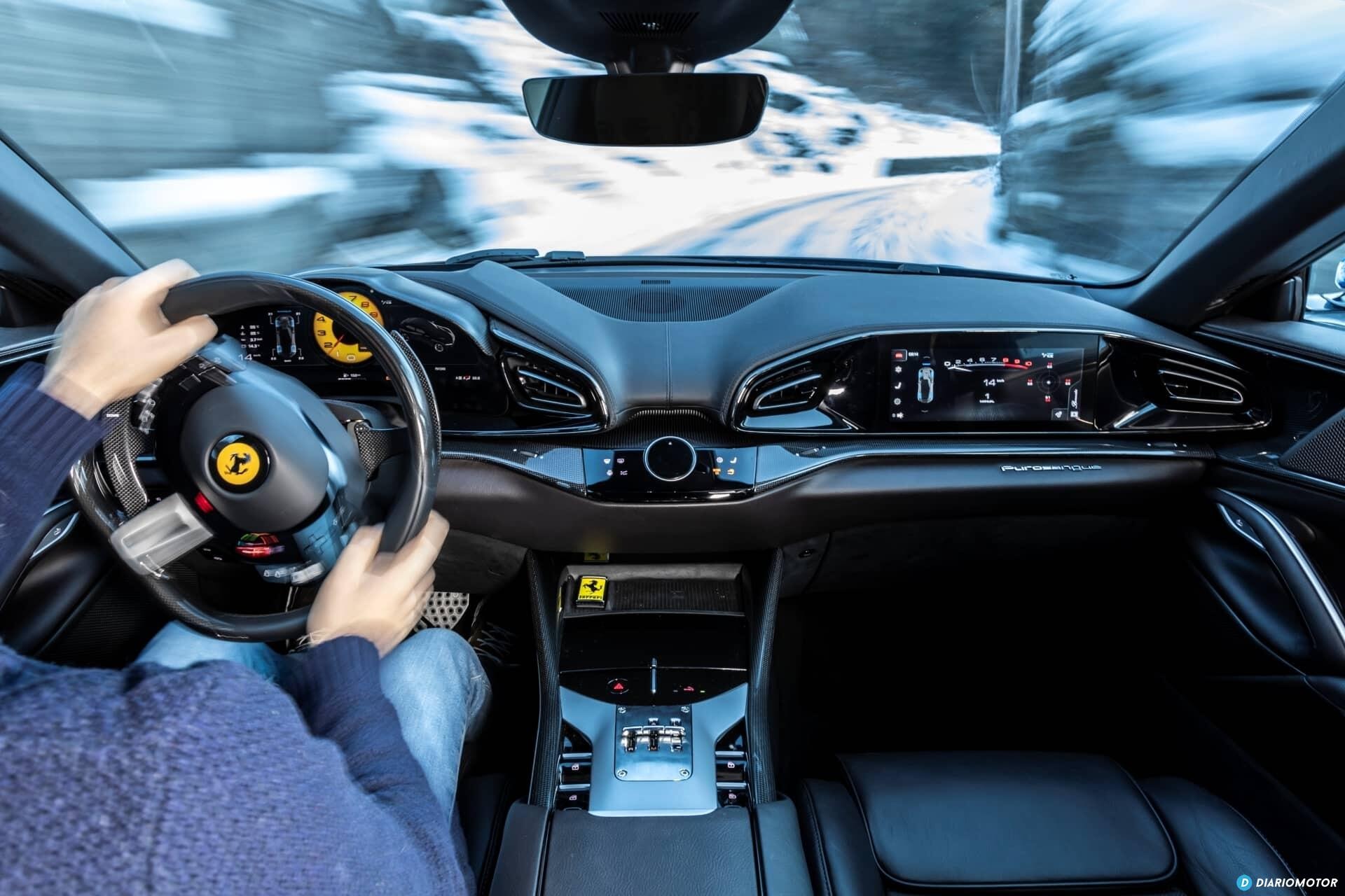 Enfoque en el diseño interior del Purosangue desde el punto de vista del conductor